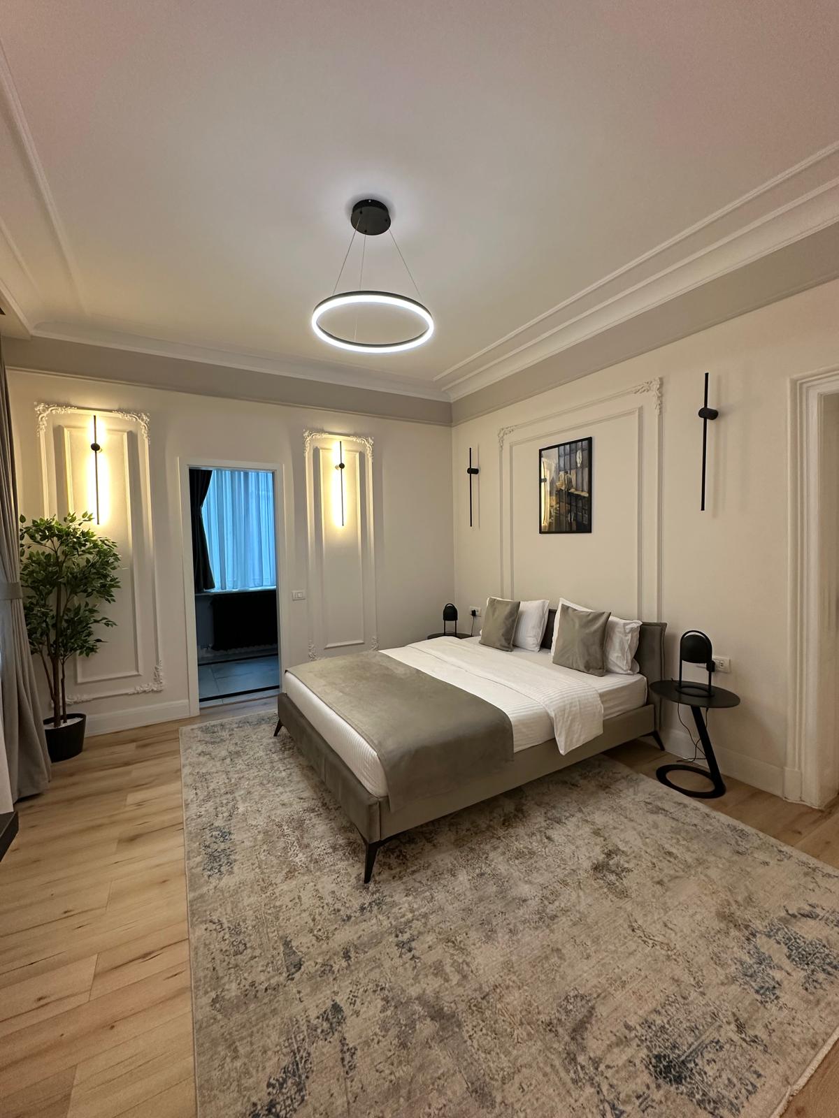 Deluxe Triple Room - House4You