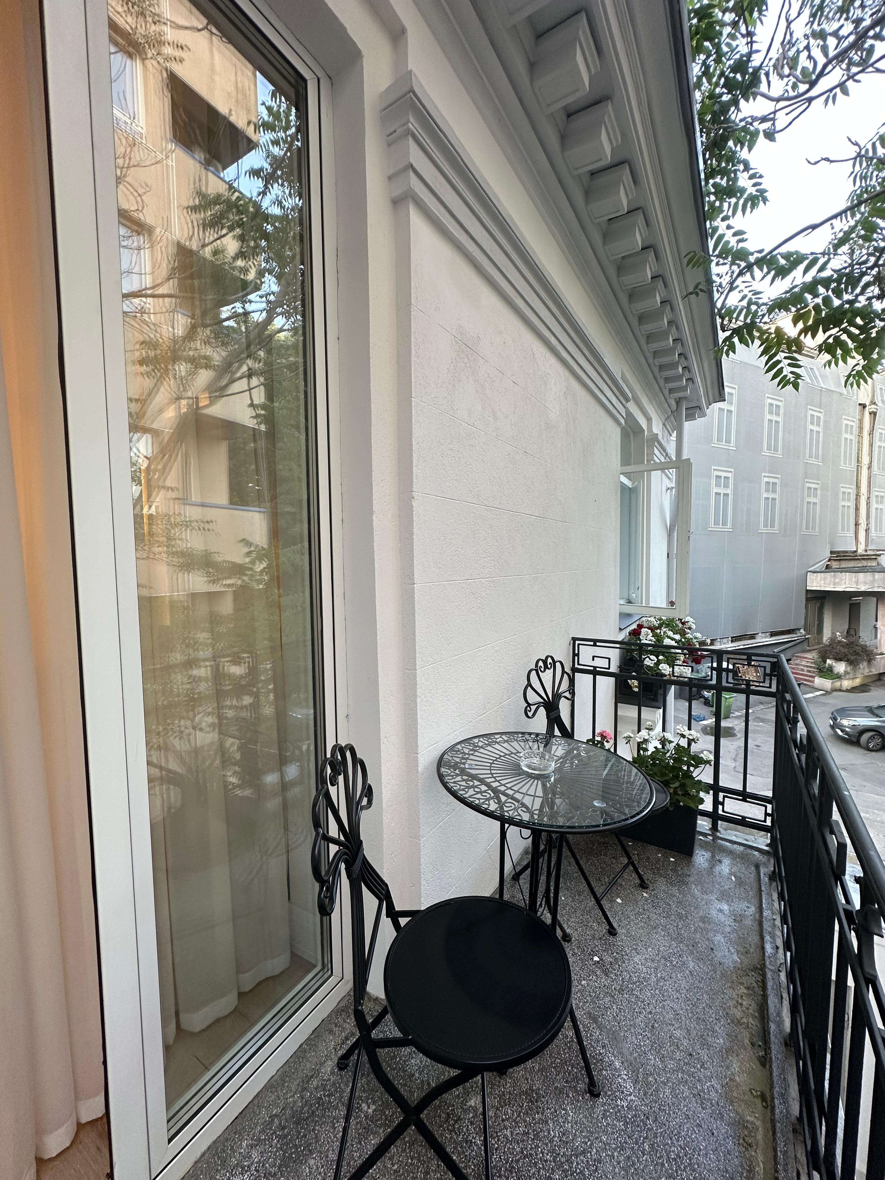 Deluxe Triple Room - House4You