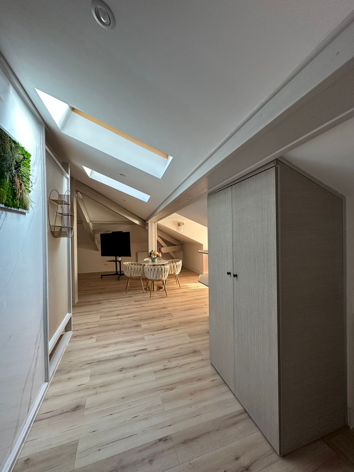 Loft Room - House4You - 10